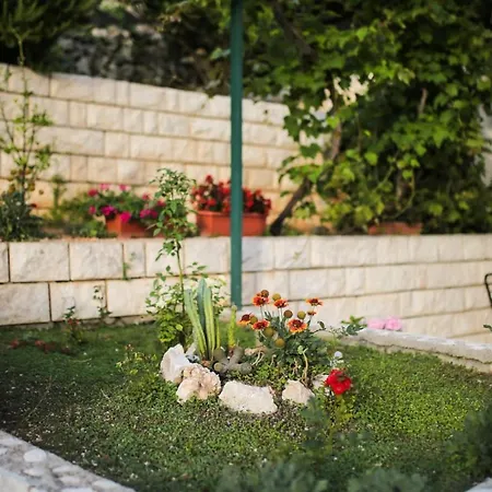 Apartment By The Sea Brist, Makarska - 18096