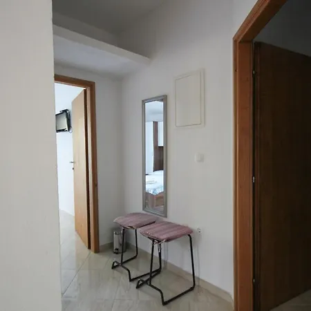 Apartment By The Sea Brist, Makarska - 18096 *